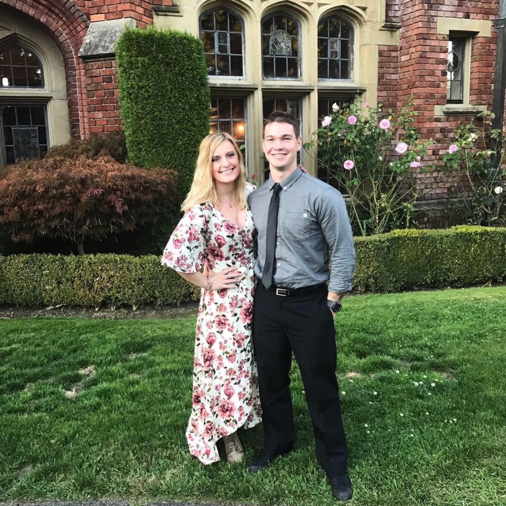 Meet Your Posher🌸 - Picture 2 of 4
